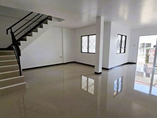 For sale 3 Beds townhouse in Bang Len, Nakhon Pathom