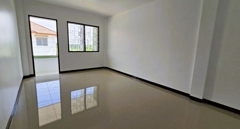 For sale 3 ベッドルーム townhouse in Bang Len, Nakhon Pathom