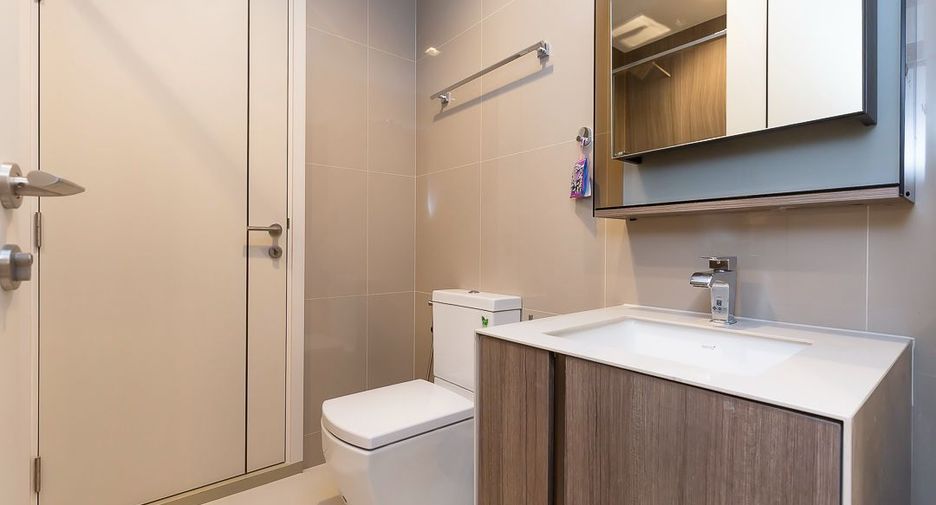 For sale 1 bed condo in Phaya Thai, Bangkok