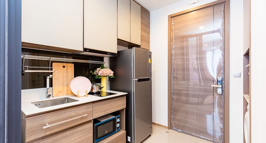 For sale 1 bed condo in Phaya Thai, Bangkok