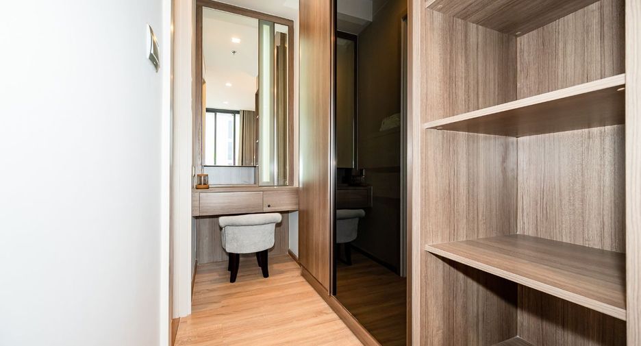 For sale 1 bed condo in Phaya Thai, Bangkok