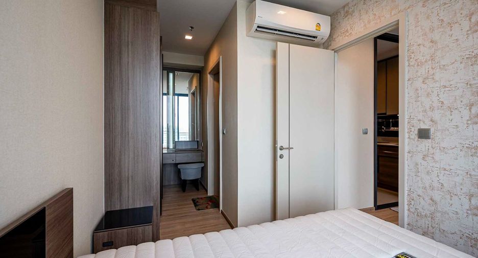 For sale 1 bed condo in Phaya Thai, Bangkok
