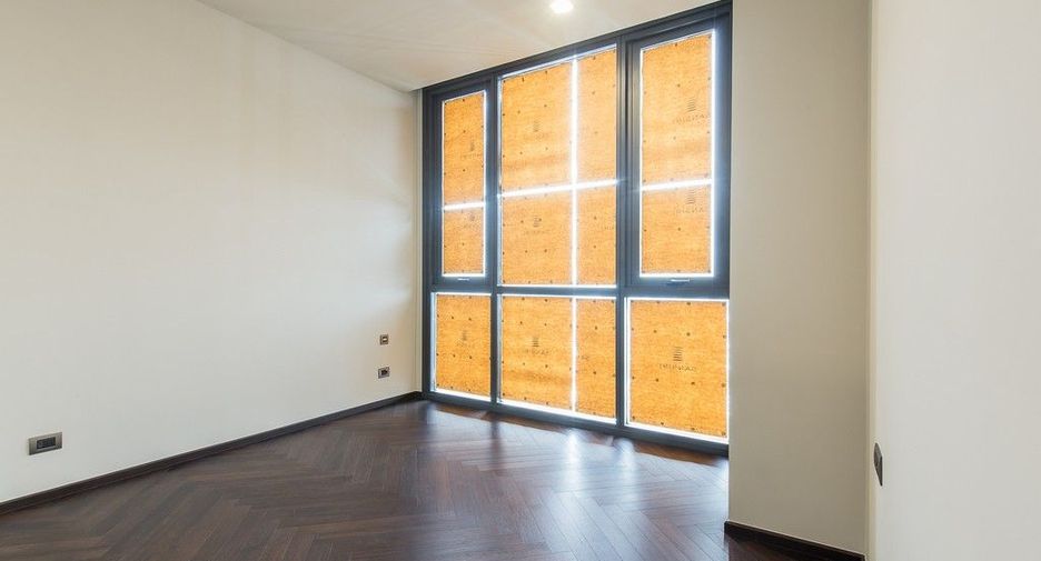 For sale 1 bed condo in Phaya Thai, Bangkok