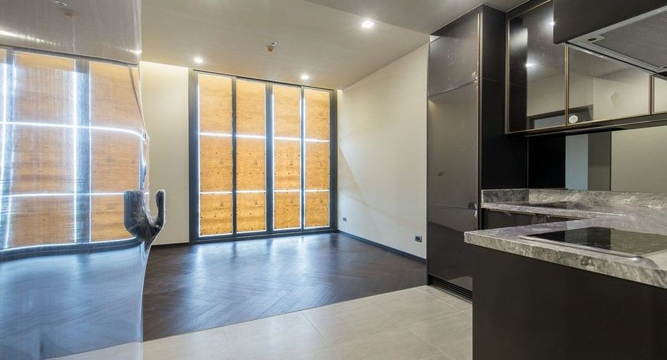 For sale 1 bed condo in Phaya Thai, Bangkok