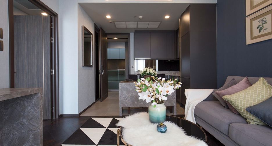 For sale 1 bed condo in Phaya Thai, Bangkok