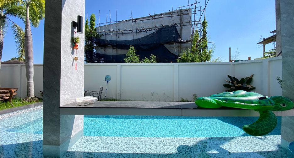 For rent and for sale 4 bedrooms house in San Sai, Chiang Mai