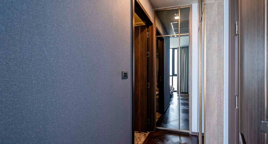 For sale 1 bed condo in Phaya Thai, Bangkok