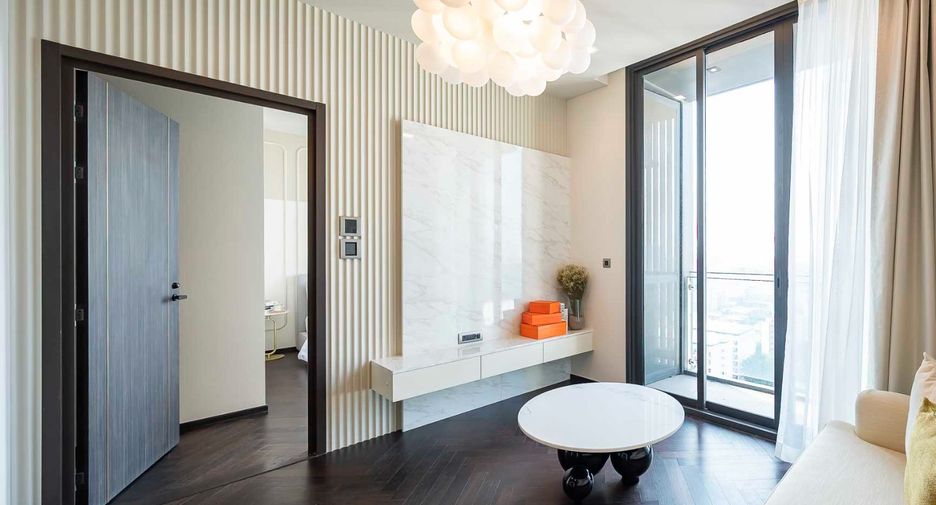For sale 1 bed condo in Phaya Thai, Bangkok