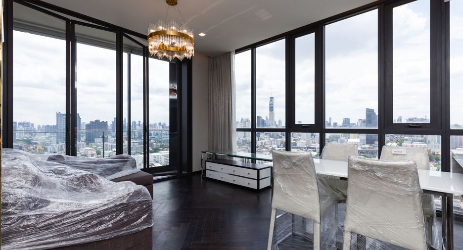 For sale 2 bed condo in Phaya Thai, Bangkok