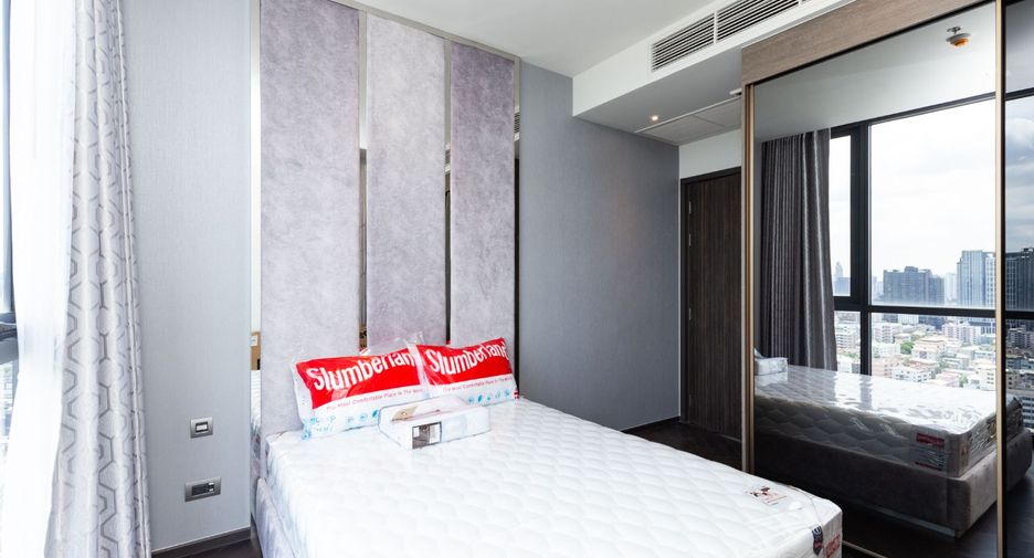 For sale 2 bed condo in Phaya Thai, Bangkok