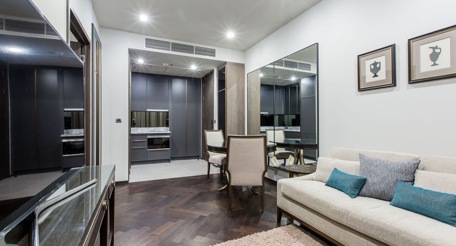 For sale 1 bed condo in Phaya Thai, Bangkok