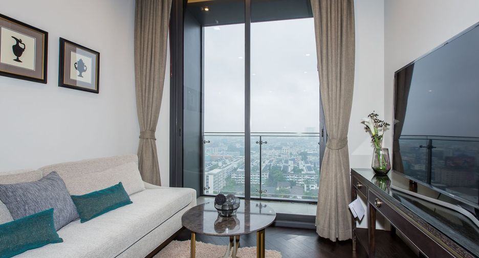 For sale 1 bed condo in Phaya Thai, Bangkok