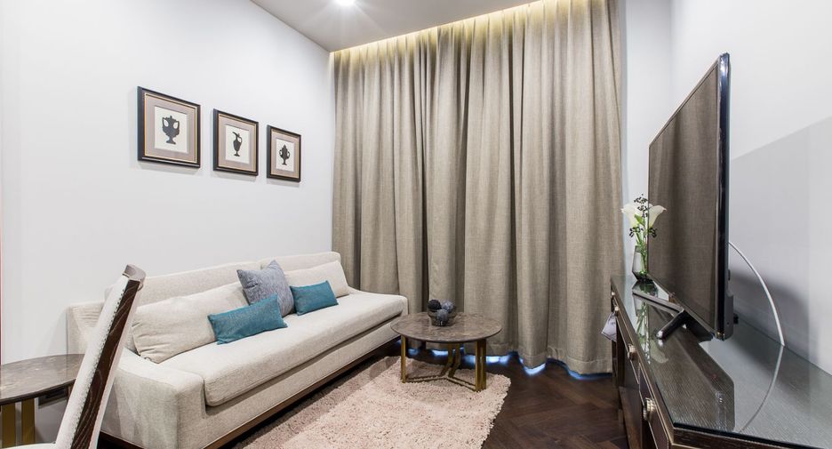 For sale 1 bed condo in Phaya Thai, Bangkok