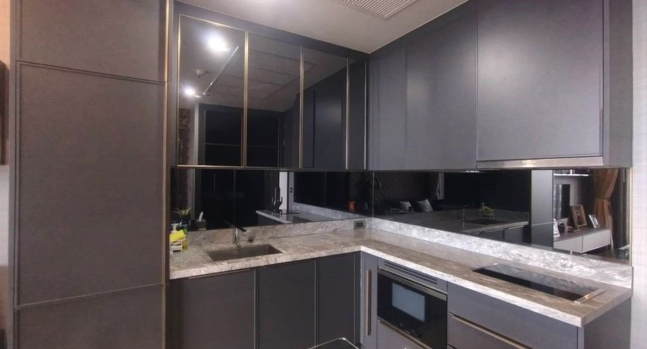 For sale 1 bed condo in Phaya Thai, Bangkok