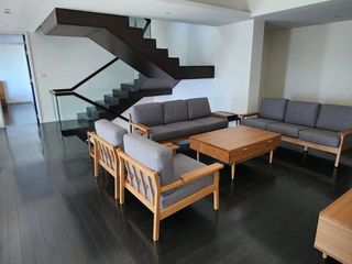 For sale 4 bed condo in Yan Nawa, Bangkok