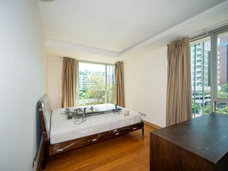 For sale 2 bed condo in Watthana, Bangkok