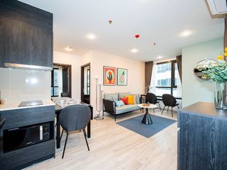 For sale 2 Beds condo in Huai Khwang, Bangkok