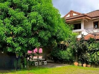 For sale 12 Beds house in Dusit, Bangkok