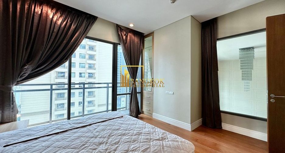 Condo en alquiler de 3 habitaciones en Khlong Toei, Bangkok