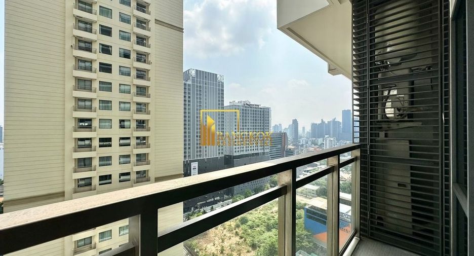 Condo en alquiler de 3 habitaciones en Khlong Toei, Bangkok