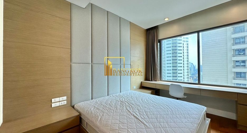 Condo en alquiler de 3 habitaciones en Khlong Toei, Bangkok