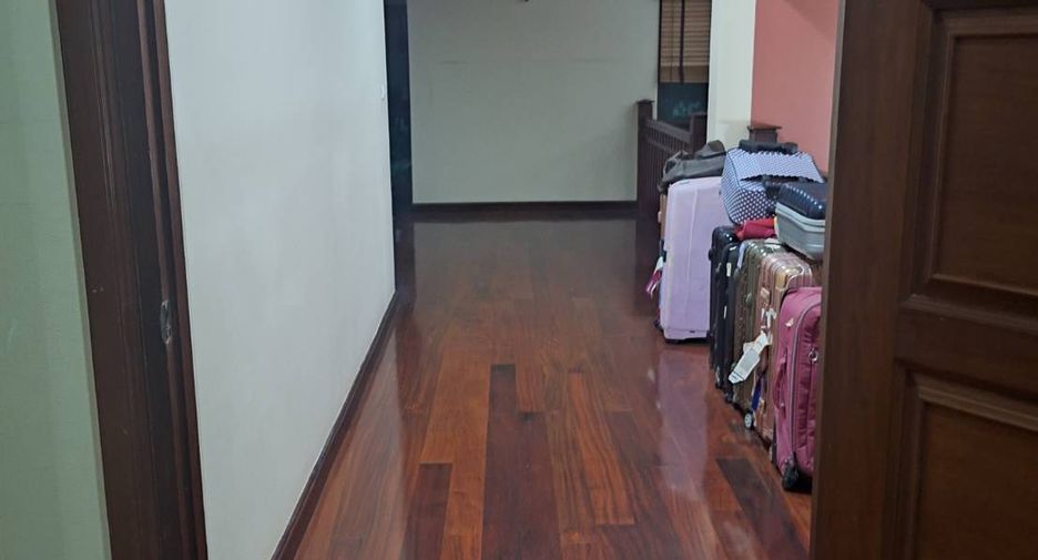 À vendre 3 chambres maison à Bang Phli, Samut Prakan
