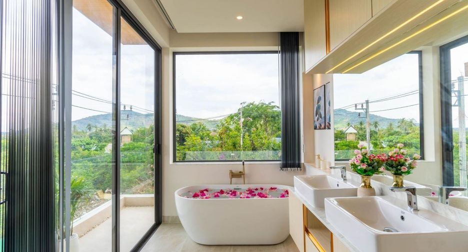 For rent and for sale 4 bedrooms villa in Mueang Phuket, Phuket