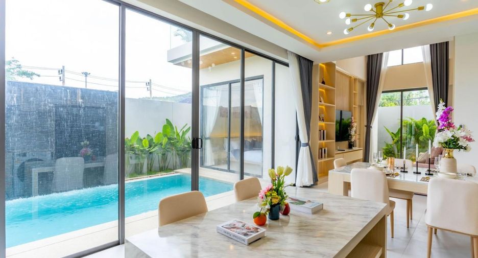 For rent and for sale 4 bedrooms villa in Mueang Phuket, Phuket