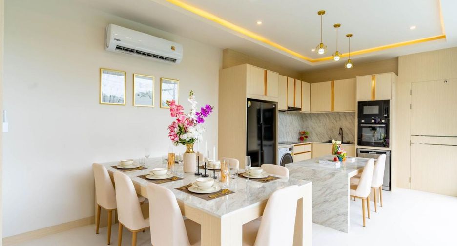 For rent and for sale 4 bedrooms villa in Mueang Phuket, Phuket