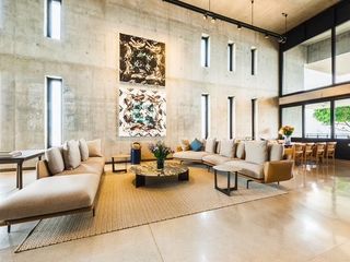 For sale 4 bed condo in Yan Nawa, Bangkok