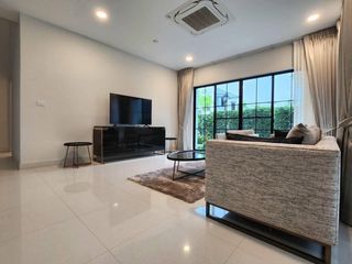 For rent 4 bedrooms house in Saphan Sung, Bangkok