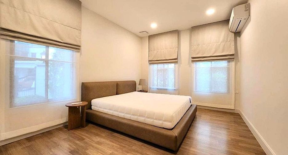 Haus zur Miete mit 4 Zimmer in Saphan Sung, Bangkok