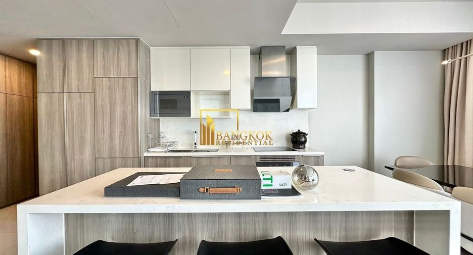 Condo en alquiler de 3 habitaciones en Khlong Toei, Bangkok