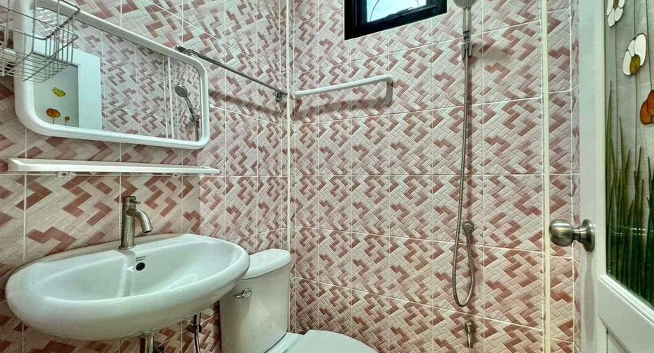 For rent and for sale 3 bedrooms house in San Sai, Chiang Mai