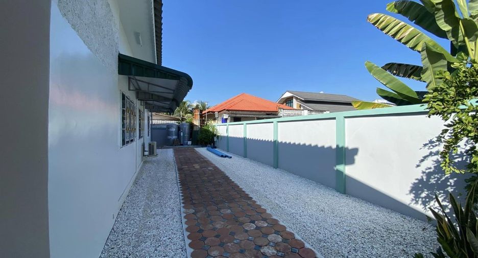 For rent and for sale 3 bedrooms house in San Sai, Chiang Mai