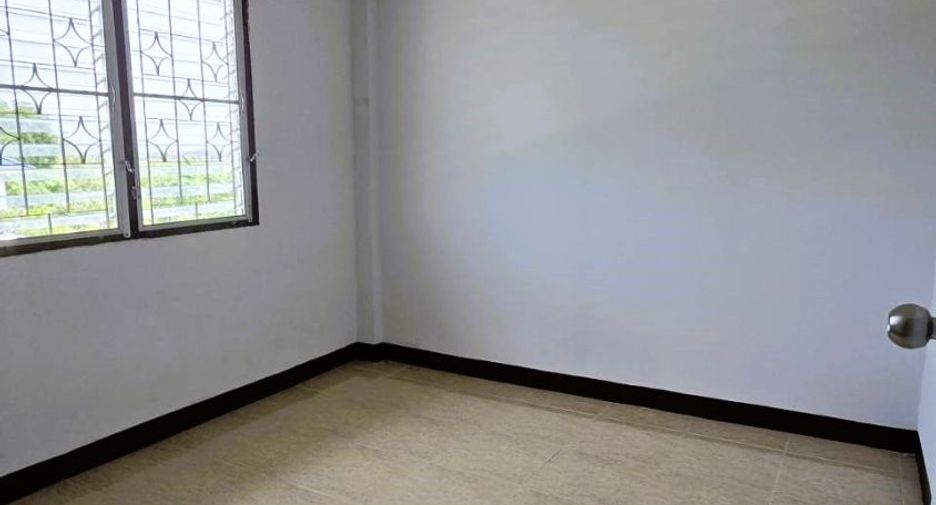 For rent 3 ベッドルーム townhouse in Bang Len, Nakhon Pathom