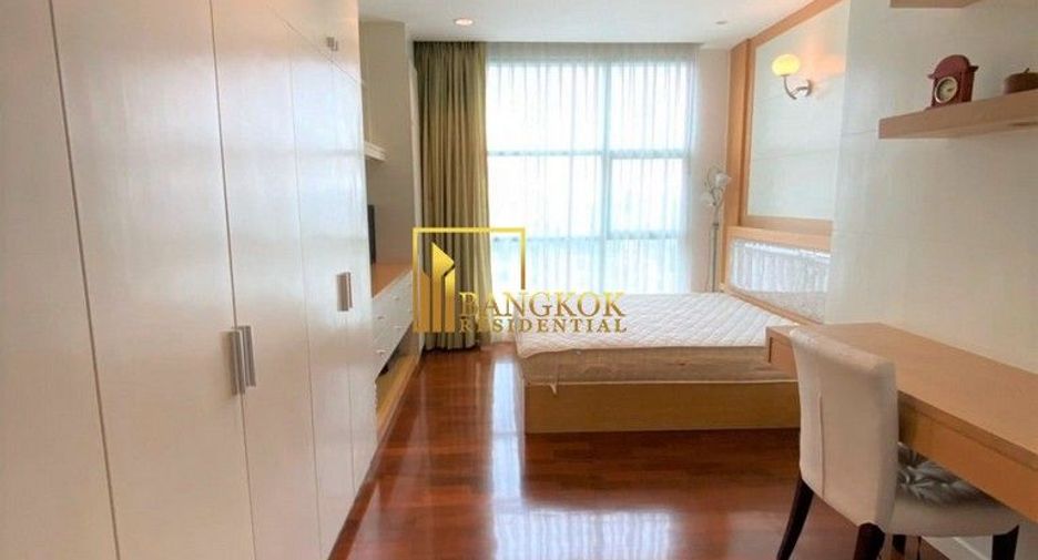 For rent 3 bedrooms condo in Bang Kho Laem, Bangkok