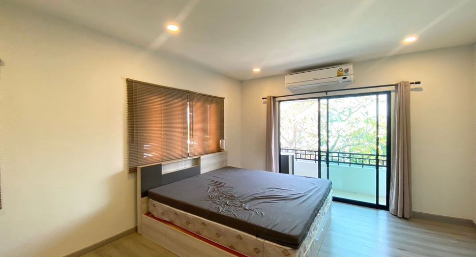 出租 和 出售 5 卧室 独立屋 在 San Kamphaeng, Chiang Mai