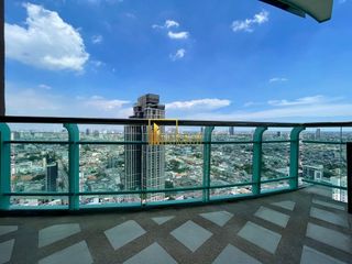 For rent 3 bedrooms condo in Bang Kho Laem, Bangkok