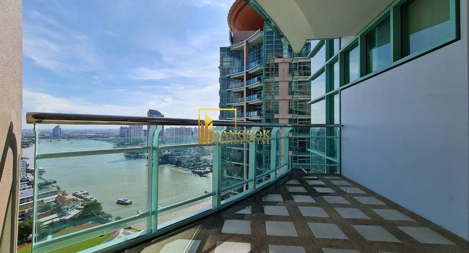 For rent 3 bedrooms condo in Bang Kho Laem, Bangkok
