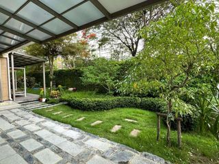 For sale 4 bedrooms house in Khan Na Yao, Bangkok