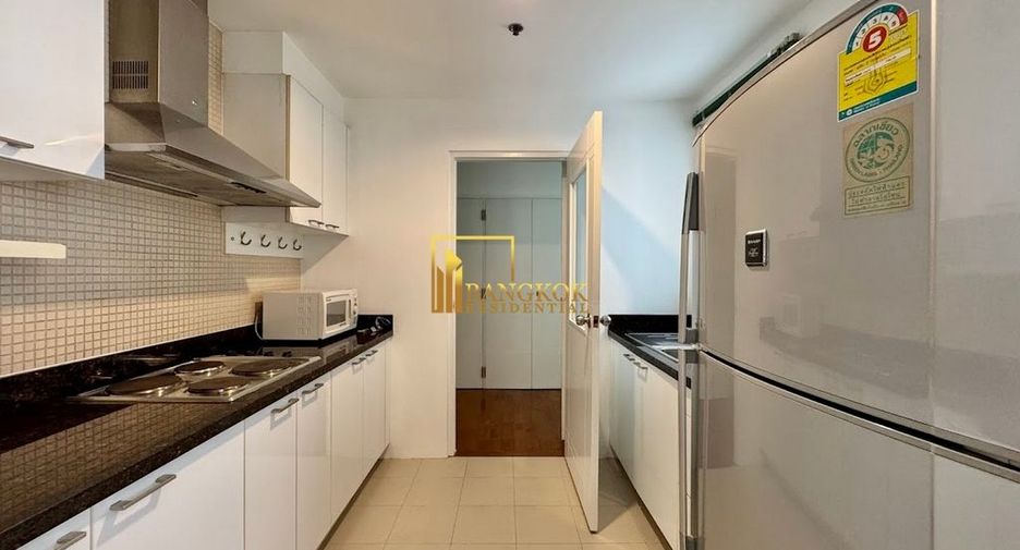 Condo en alquiler de 2 habitaciones en Khlong Toei, Bangkok