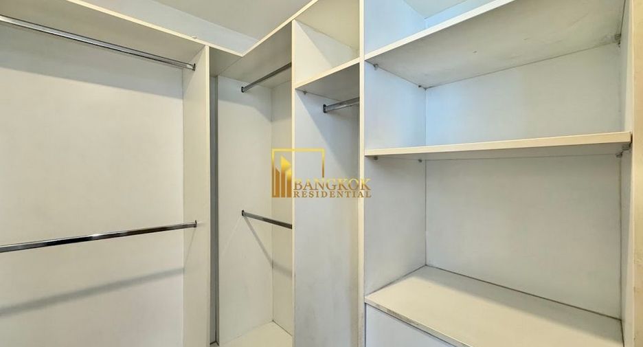 Condo en alquiler de 2 habitaciones en Khlong Toei, Bangkok