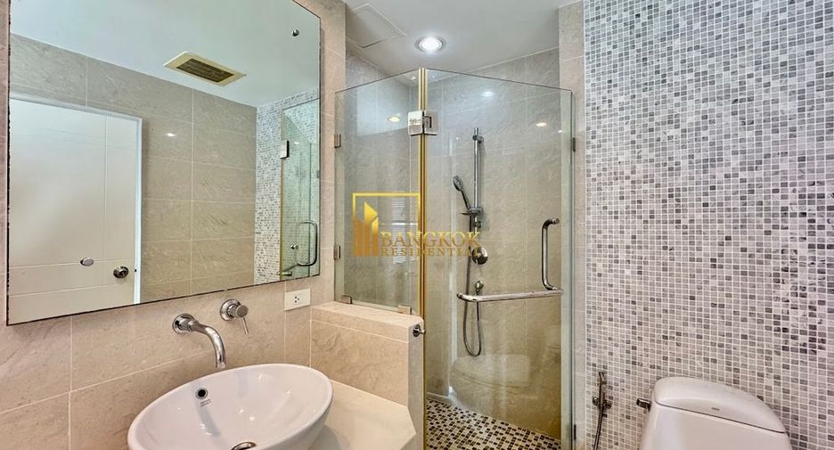 Condo en alquiler de 2 habitaciones en Khlong Toei, Bangkok