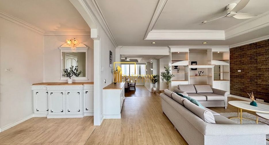 Apartamento en alquiler de 3 habitaciones en Watthana, Bangkok