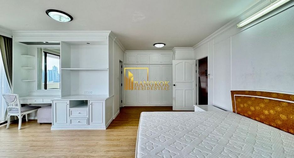 Apartamento en alquiler de 3 habitaciones en Watthana, Bangkok