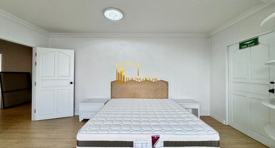 Apartamento en alquiler de 3 habitaciones en Watthana, Bangkok