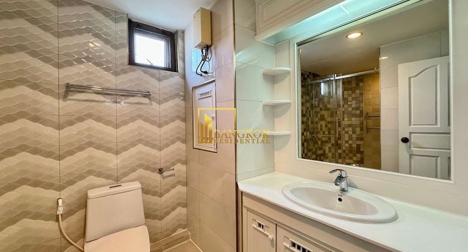Apartamento en alquiler de 3 habitaciones en Watthana, Bangkok