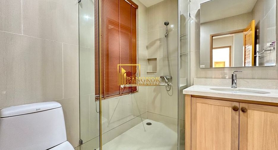 Condo en alquiler de 2 habitaciones en Khlong Toei, Bangkok