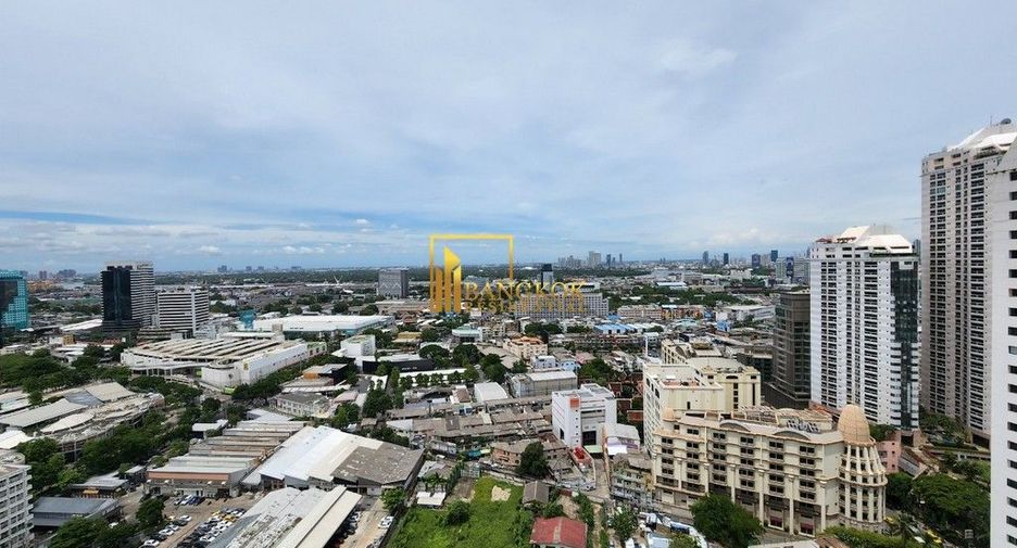 For rent 1 bed condo in Khlong Toei, Bangkok